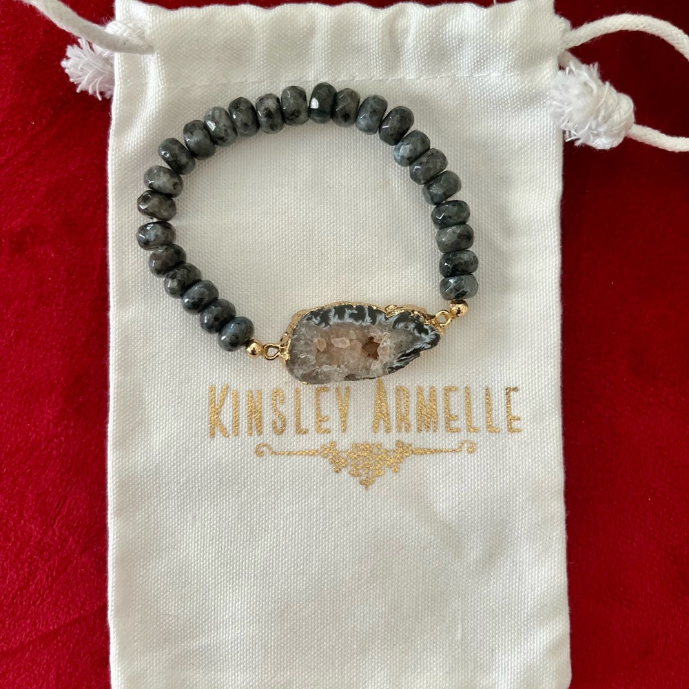Kinsley Armelle bracelet - Picture 3 of 3